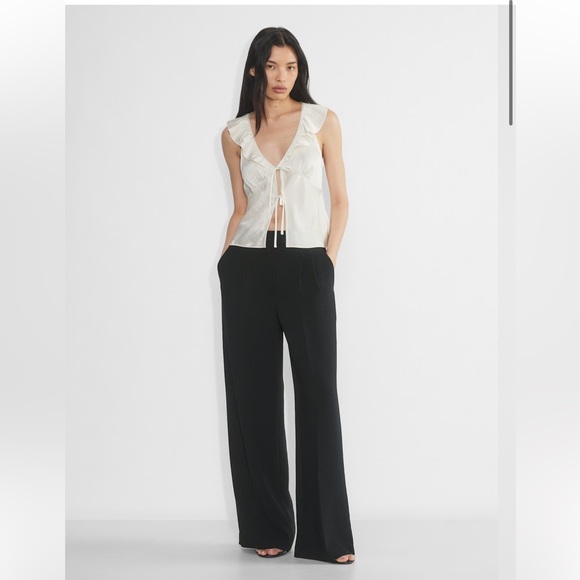 Aritzia Wilfred Tonka satin blouse ivory white coquette romantic balletcore S - Picture 2 of 11